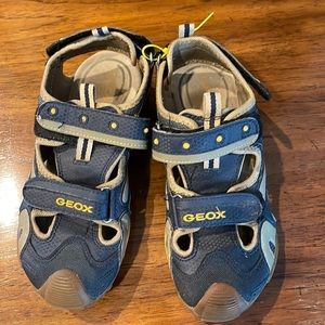 Geox, boys water sandals (sz. 3)